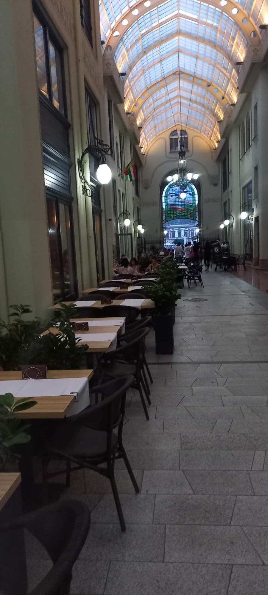 Luna Oradea Exterior foto
